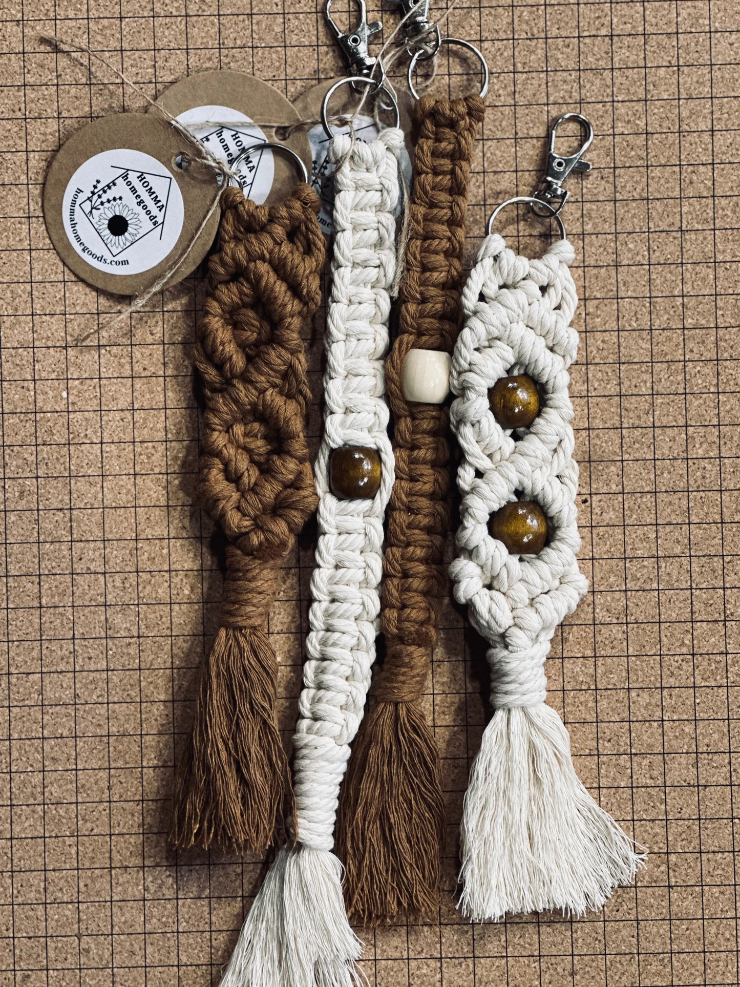 Macramé keychain